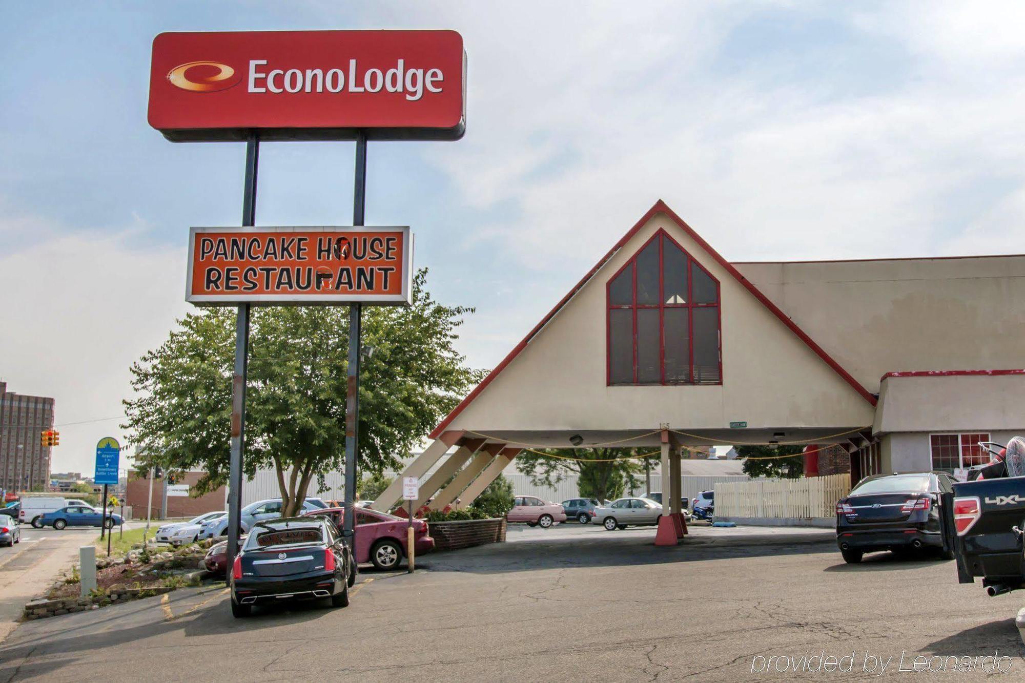 Econo Lodge Батъл Крийк Екстериор снимка