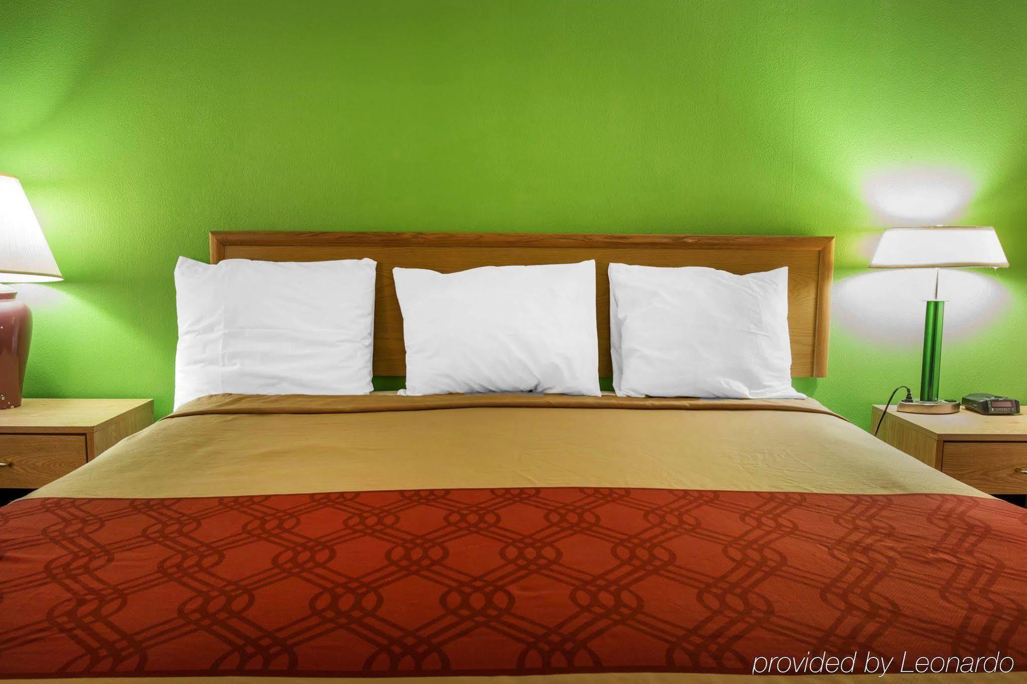 Econo Lodge Батъл Крийк Екстериор снимка