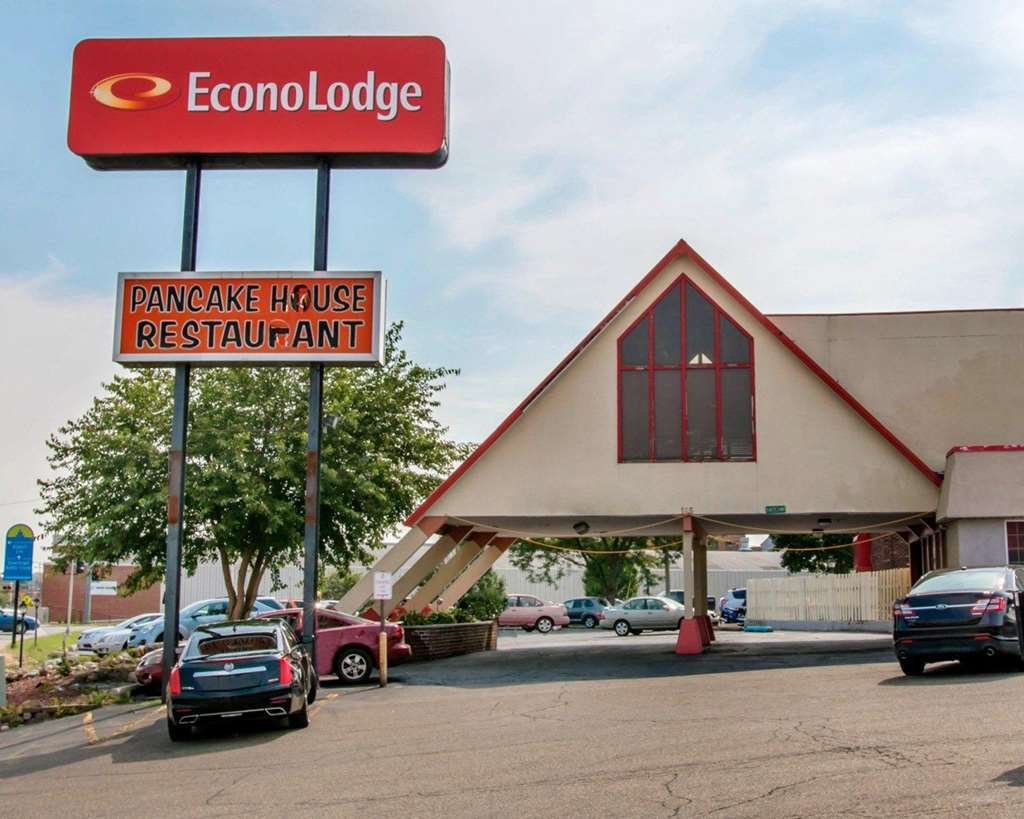Econo Lodge Батъл Крийк Екстериор снимка